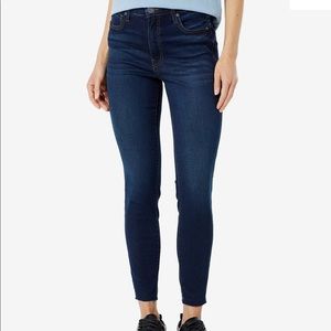 Kut from the Kloth Connie Crop Jeans